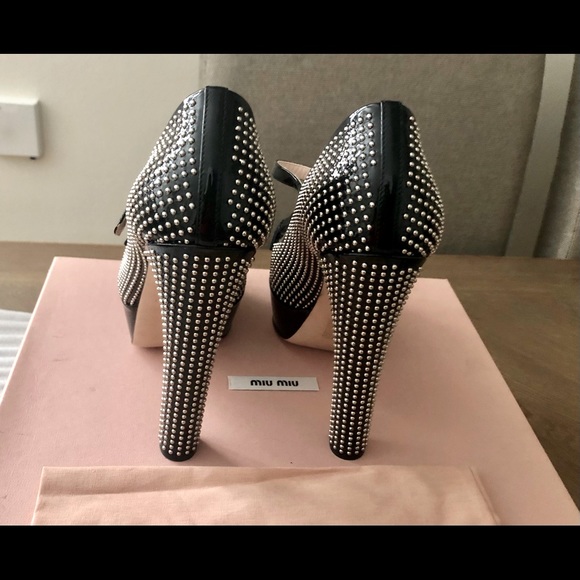 AUTHENTIC MIU MIU PATENT LEATHER HEELS $950 36 - Picture 2 of 16